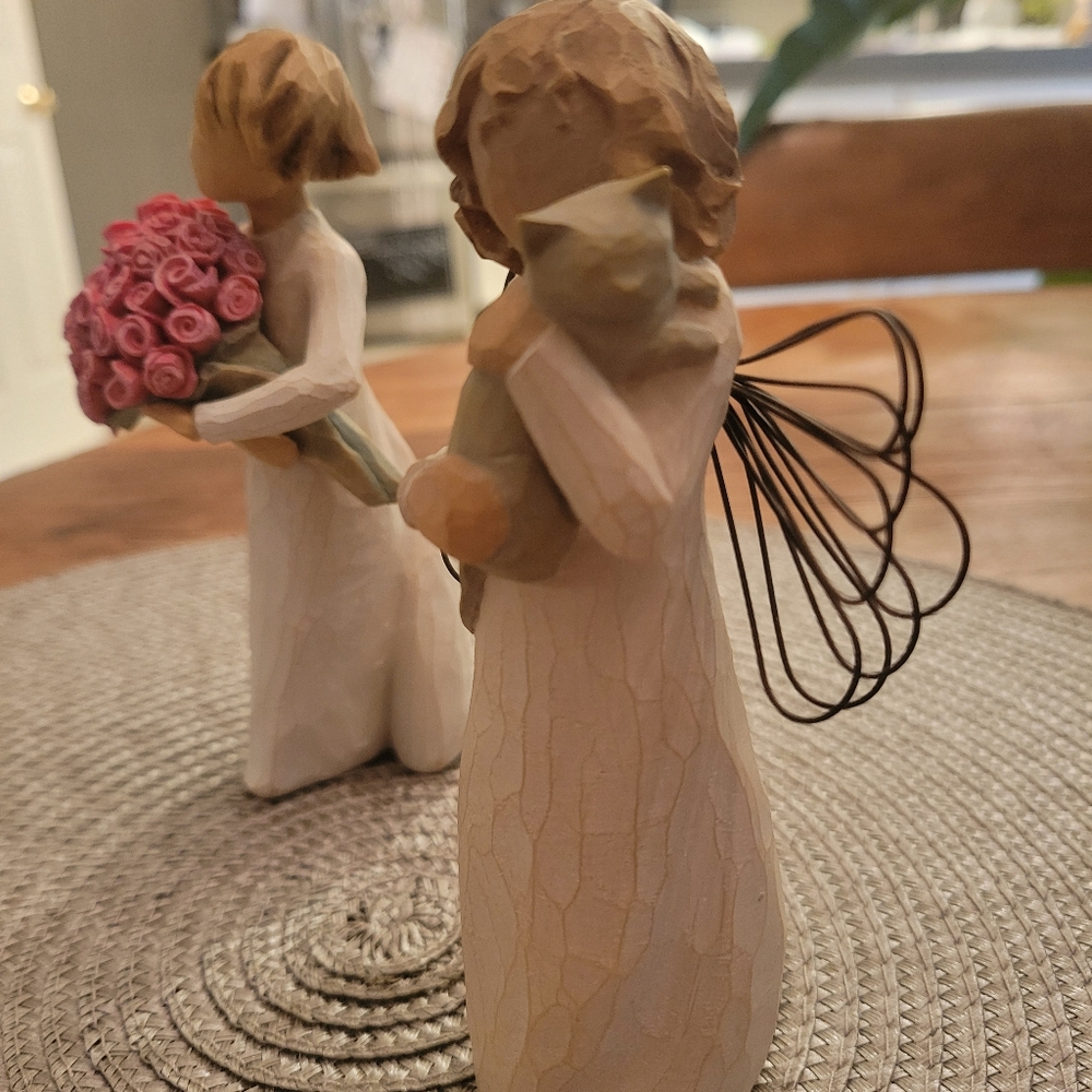 Willow Tree Angel with Pink Roses and Wire Wings